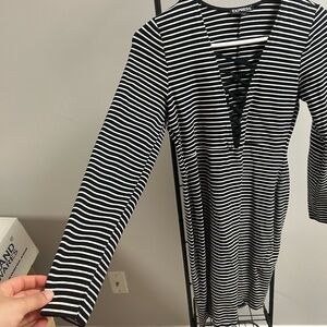 Express dress / long sleeve / midi